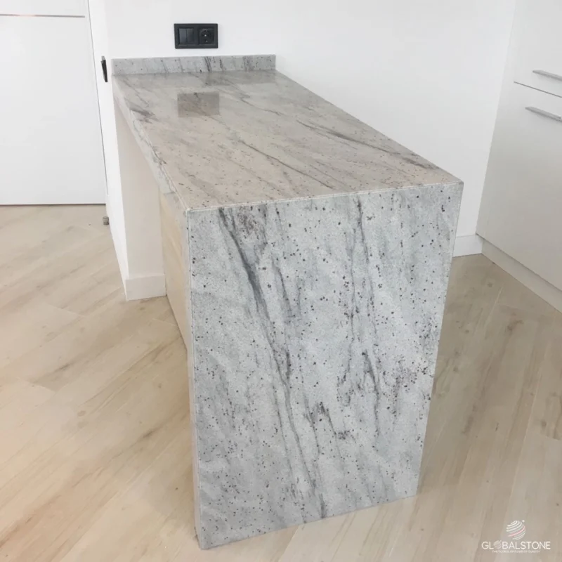 Стільниця Індійський граніт 2